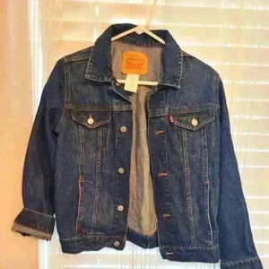 NWOT, Girl or boy Vintage Levi Denim jacket Kids size 10-12. $28